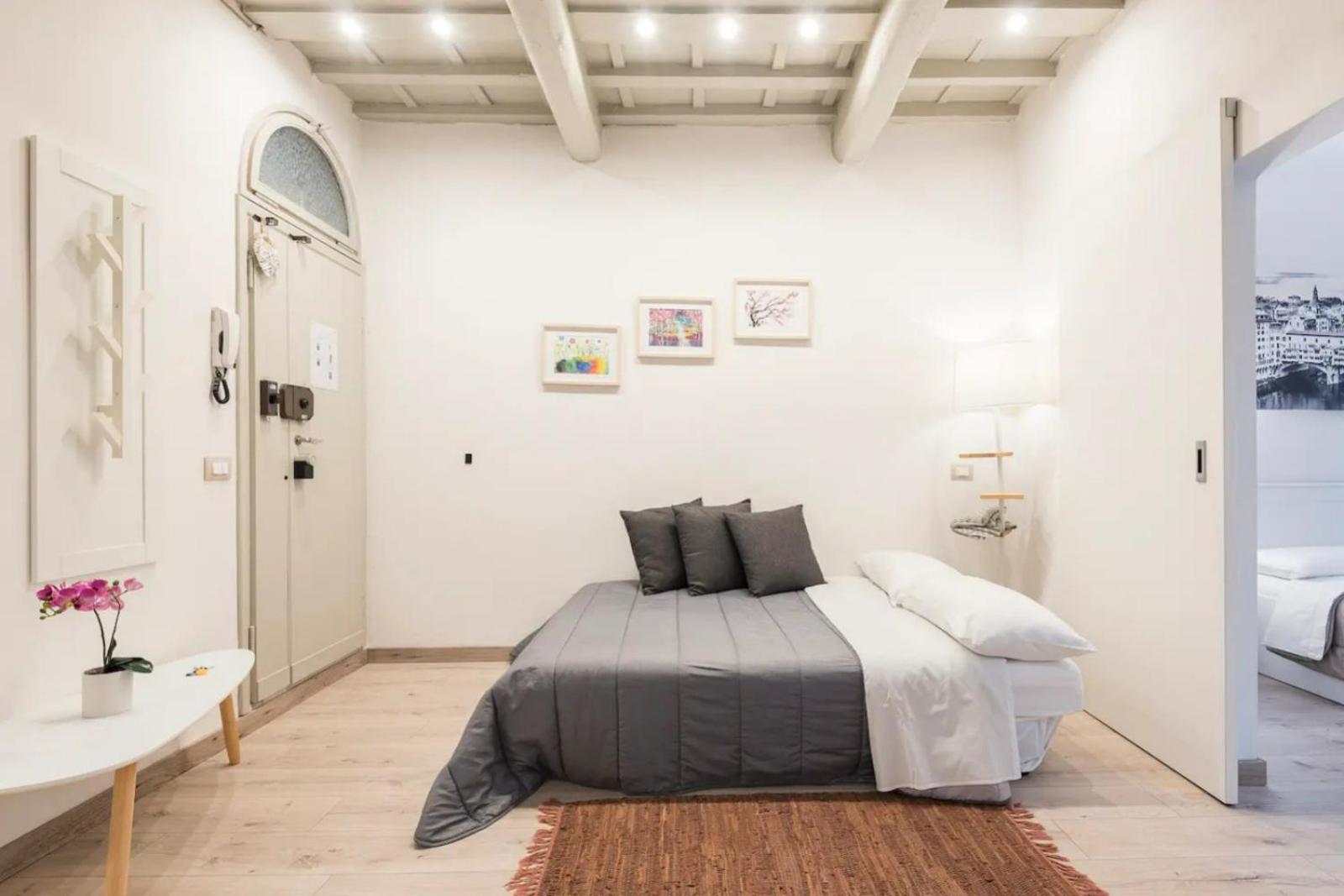 Cozy Near Ponte Vecchio Apartment Florenz